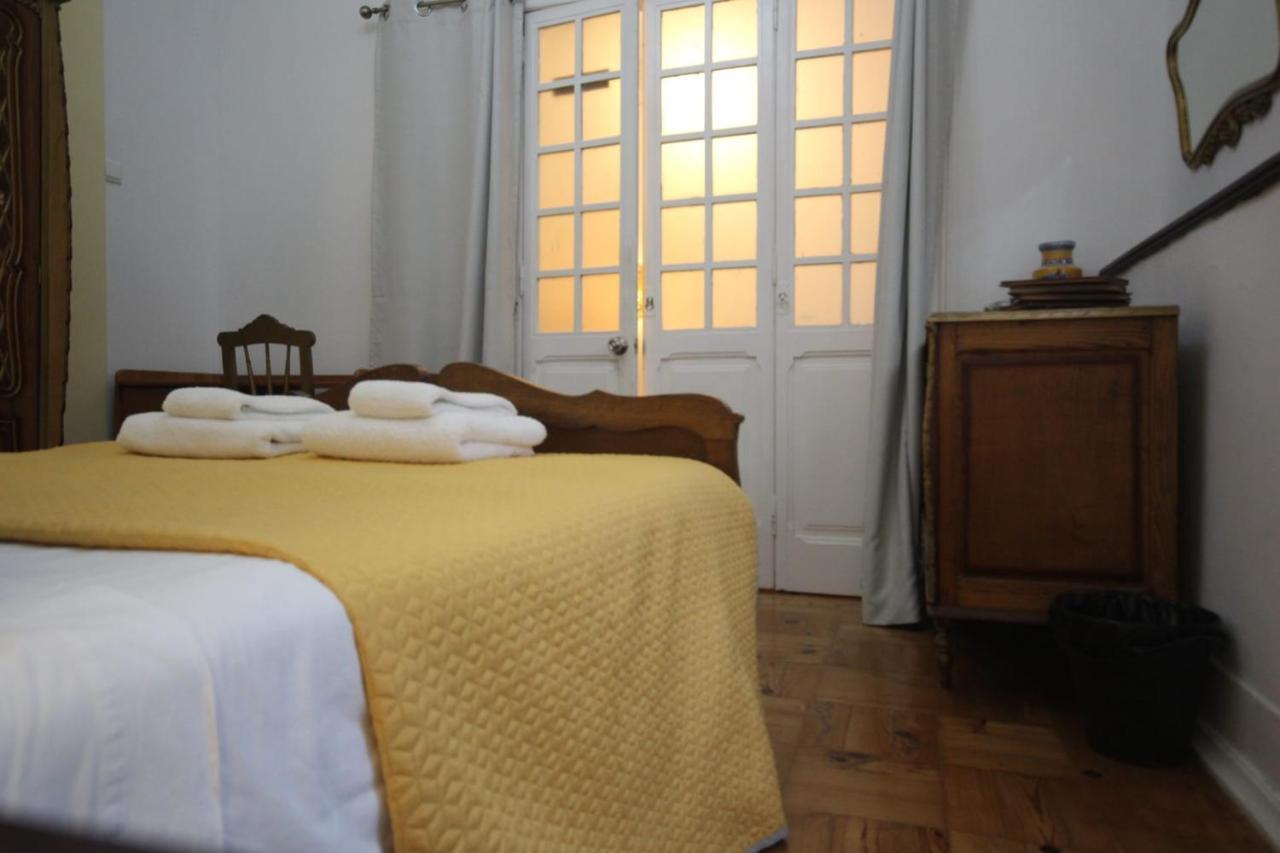 Antique M1 R1 - Amazing Double Room With Shared Bathroom In Marques Pombal Lissabon Buitenkant foto